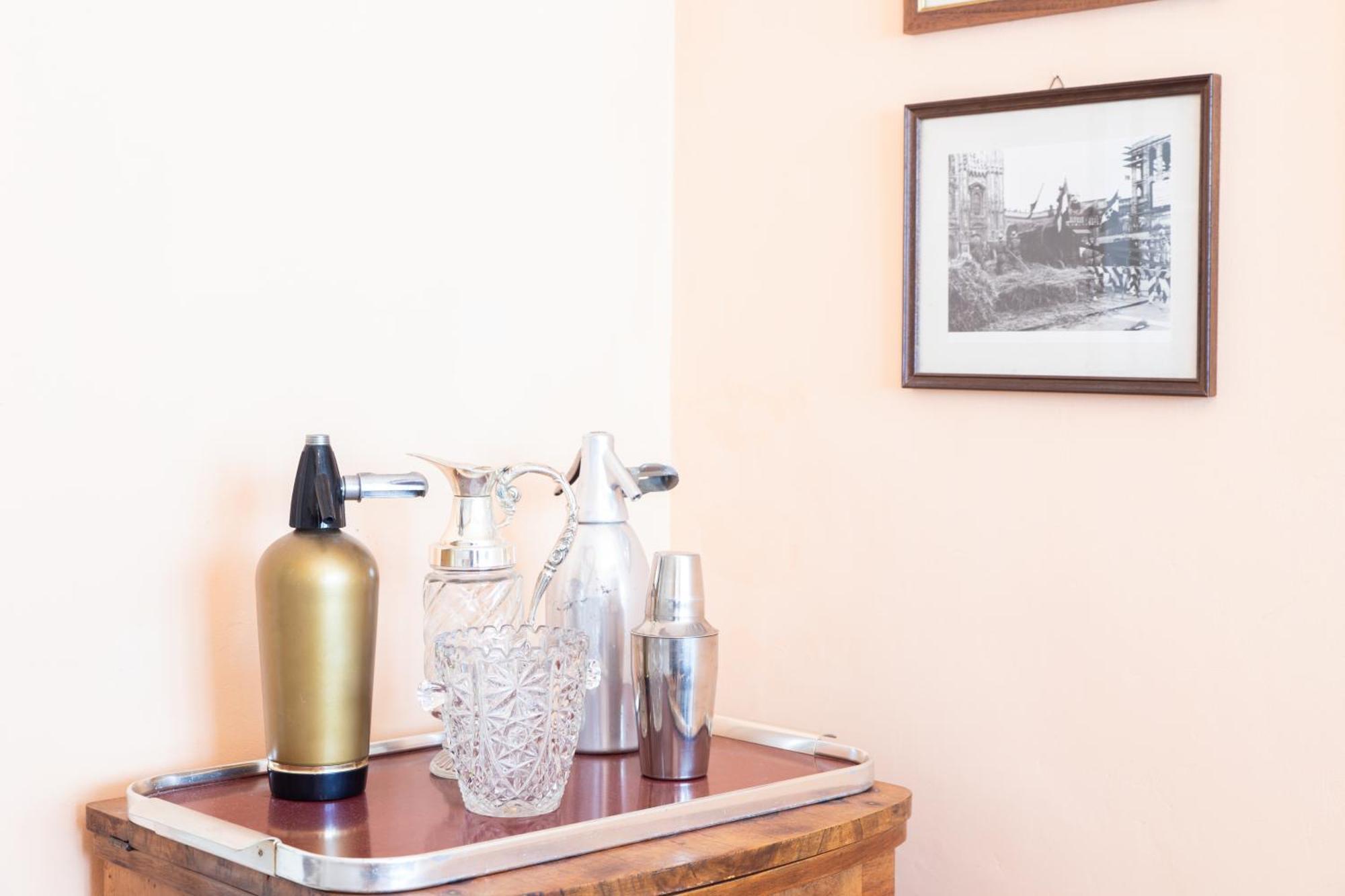 밀라노 Duomo Walking Distance Elegant Flat With View 아파트 외부 사진